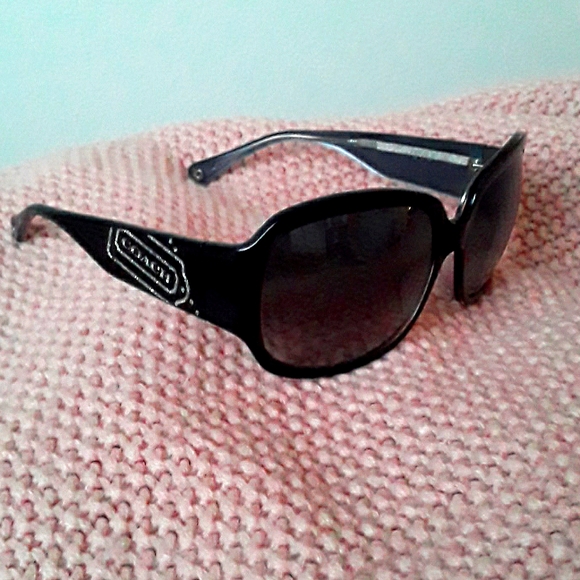 Coach sunglasses - Picture 1 of 2